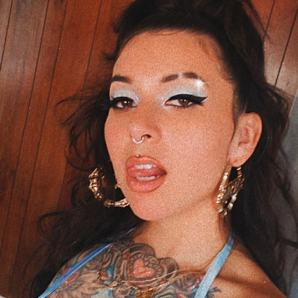 Meet your Posher, Camilo